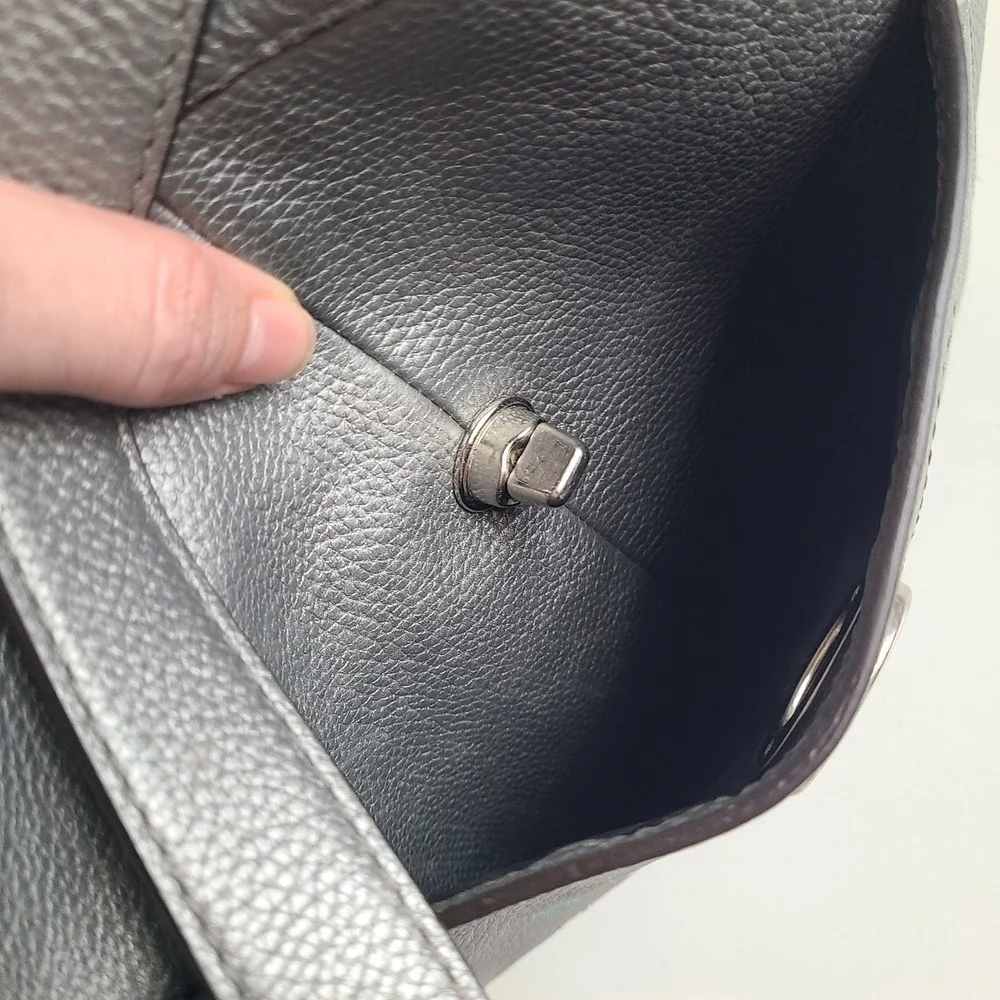 Upcrafted Coach Slim Crossbody Hand Painted Bag Purse Rose Silver Leather F16533 - Picture 4 of 11